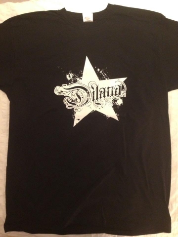 Dilana shirt, logo in white star